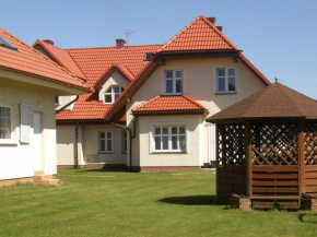 Holiday Home Mały dworek